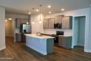 325 Eagle Claw Drive 4035, Carolina Shores, NC 28467 – photo 9: kitchen