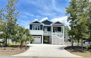 228 NE 38th Street, Oak Island, NC 28465 – photo 2