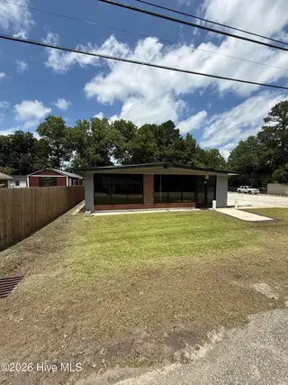 714 Washington Street, Whiteville, NC 28472 – photo 3: Photo Jun 18 2026, 13 25 03
