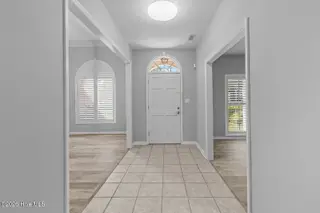 315 Seascape Drive, Sneads Ferry, NC 28460 — 3-bedroom home in North Shore Country Club, Sneads Ferry, NC, photo 12 of 58: seascape-6