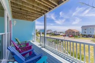 1726 W Beach Drive, Oak Island, NC 28465 – photo 6: 1726 W Beach-6