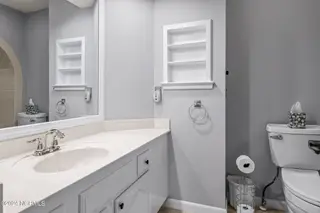 1714 Deerfield Drive SW Apt 2, Ocean Isle Beach, NC 28469 — 2-bedroom condo in Brick Landing, Ocean Isle Beach, NC, photo 23 of 39: 1714_Deerfield_Apt2-22