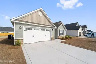 424 Montgomery Drive, Jacksonville, NC 28546 – photo 2: DSC07728