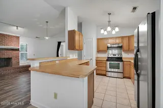 207 Whispering Pines Court, Hampstead, NC 28443 – photo 15: 207WhisperingPinesCourt-10