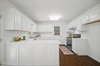 413 Hickory Drive, Elizabeth City, NC 27909 – photo 10: Kitchen View 3