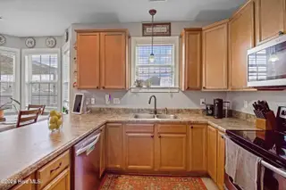 306 Brunswick Drive, Jacksonville, NC 28546 – photo 11: IMG_9421