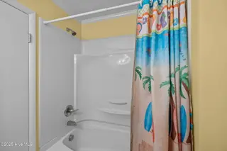 2509 W Fort Macon Road 103-B, Atlantic Beach, NC 28512 – photo 23: Principal Bath
