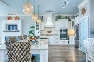 1509 New River Inlet Road, North Topsail Beach, NC 28460 – photo 12: 1509 NRIR - Interior - Edited_18