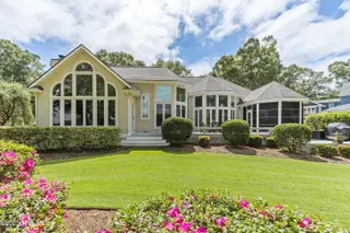 639 Oyster Bay Drive, Sunset Beach, NC 28468 – photo 10: Back