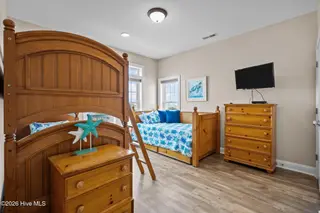430 New River Inlet Road, North Topsail Beach, NC 28460 – photo 10: Room 2