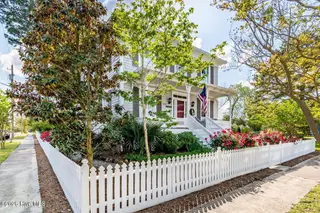 323 E 2nd Street, Washington, NC 27889 – photo 3: 20210218173300752637000000-o
