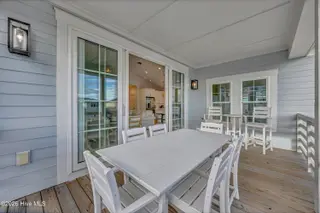 45 E First Street, Ocean Isle Beach, NC 28469 — 5-bedroom home in Ocean Isle Beach Island, Ocean Isle Beach, NC, photo 19 of 50: 026_img_9022_962