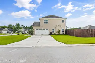 138 Cavalier Drive, Jacksonville, NC 28546 – photo 4: 04