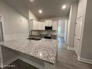 1222 Mandevilla Drive SE, Bolivia, NC 28422 – photo 14: kItchen