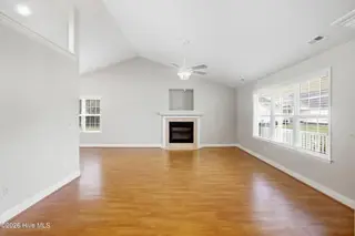 117 Clearbrook Way, New Bern, NC 28562 — 3-bedroom home in Berne Glade, New Bern, NC, photo 9 of 49: 117 Clearbrook Way, New Bern, NC 28562
