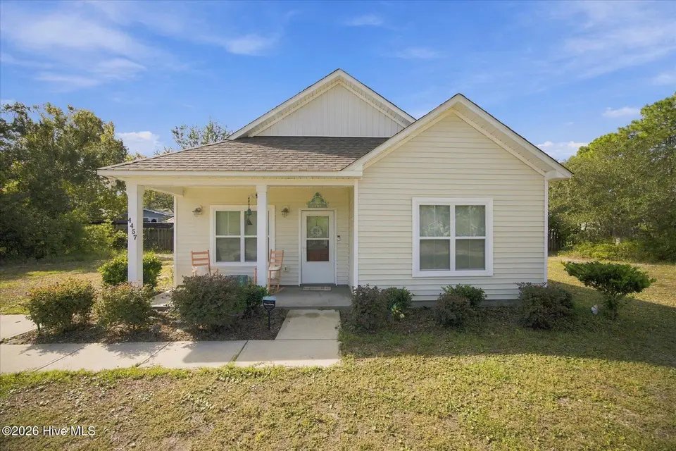 4457 Gateway Village Circle SE, Southport, NC 28461 — 2-bedroom home in Eagle Pines, Southport, NC, photo 1 of 29: Welcome Home