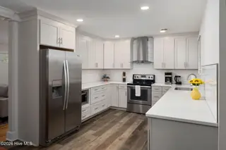8 N 23rd Street, Wilmington, NC 28405 — 3-bedroom home, Wilmington, NC, photo 12 of 34: kitchen-01a