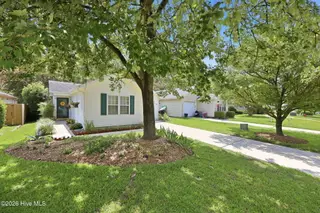 3703 Elizabeth Avenue, New Bern, NC 28562 – photo 2: 3-web-or-mls-0C0A8787