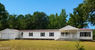 138 River Oaks Drive, Stella, NC 28582 – photo 1: 1000017959