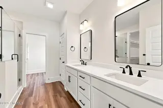 132 Pine View Boulevard, Beaufort, NC 28516 – photo 11: Primary Bath