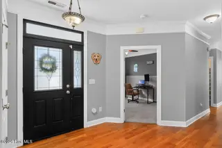 125 Mom Lane, New Bern, NC 28562 – photo 9: Foyer