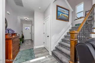 456 Pointe Vista Drive, Elizabeth City, NC 27909 – photo 8: 01-456 Pointe Vista - Stairs-1