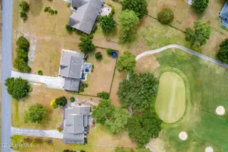 442 Star Hill Drive, Cape Carteret, NC 28584 – photo 3: 59-web-or-mls-chadwick-visuals-442-star-