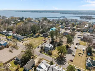 323 E 2nd Street, Washington, NC 27889 – photo 11: 3-web-or-mls-DJI_20260320134608_0050_D