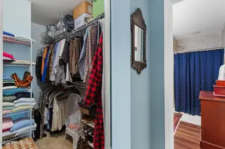 4106 Breezewood Drive Apt 102, Wilmington, NC 28412 – photo 23: 23_closet