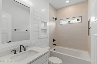 104 NE 36th Street, Oak Island, NC 28465 – photo 18: 19-web-or-mls-CAMMediaLLC.com (9 of 51)
