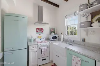 416 S Front Street Apt 3, Wilmington, NC 28401 – photo 14: 17-web-or-mls-416 S Front Apt 3-17