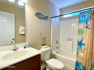 11 Court 11 Northwest Drive NW, Carolina Shores, NC 28467 — 3-bedroom home in Carolina Shores, Carolina Shores, NC, photo 23 of 28: 25- 2nd Bathroom