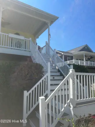 105 Everette Court, Newport, NC 28570 – photo 8: IMG_8746