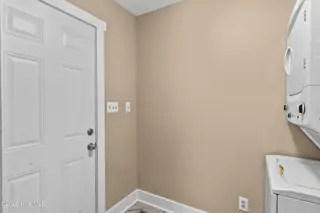 118 S 13th Street, Wilmington, NC 28401 – photo 19: 118 S 13th Laundry Room (1)