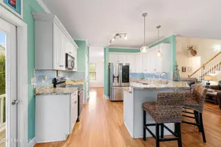 711 Captains Point, Beaufort, NC 28516 – photo 8: Kitchen