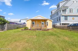 1616 Bonito Lane, Carolina Beach, NC 28428 – photo 2: Front yard