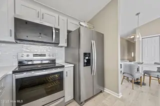 1417 N Topsail Drive, Surf City, NC 28445 – photo 15: 35-web-or-mls-_RAD6465