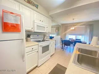 1215 N Middleton Drive 2504, Calabash, NC 28467 — 2-bedroom condo in Brunswick Plantation, Calabash, NC, photo 8 of 23: IMG_8169