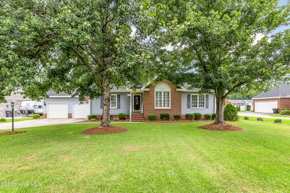 262 Stewart Circle, Whiteville, NC 28472 – photo 1 of 41: 262 Stewart-1
