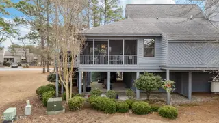 10051 Windward Drive, New Bern, NC 28560 – photo 4: EXTERIOR FRONT SIDE VIEW