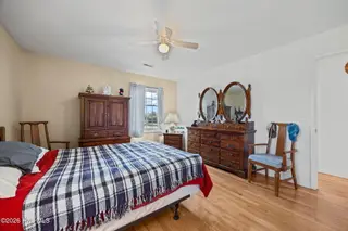 149 Bayshore Street, Sea Level, NC 28577 – photo 22: primary bedroom