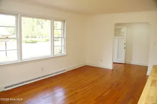 1215 N Respess Street, Washington, NC 27889 — 3-bedroom home, Washington, NC, photo 8 of 17: DSC01353