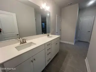 1201 St Simons Drive SE, Bolivia, NC 28422 – photo 22: Owners bathroom
