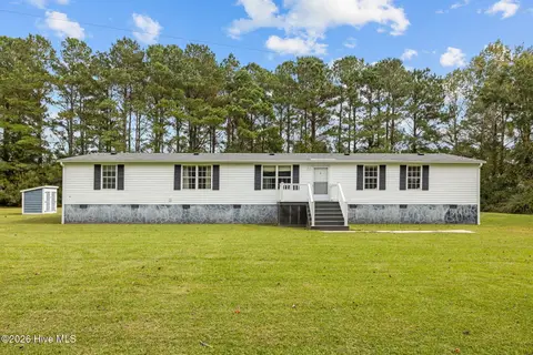 286 Mill Creek Road, Newport