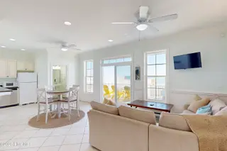 39 Porpoise Place, North Topsail Beach, NC 28460 – photo 7: 39 Porpoise Place - Interior - Edited_58