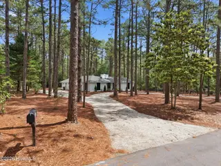 355 Serpentine Drive, Southern Pines, NC 28387 – photo 6: 6-web-or-mls-DJI_20260526112104_0261_D