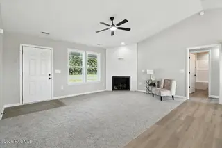 129 Grace Pond Avenue, Benson, NC 27504 – photo 12: 09-129 Grace Pond Ave-9