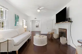 1710 Shepard Street, Morehead City, NC 28557 – photo 5: Living room