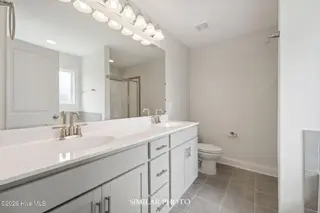 719 Gulley Lane, Jacksonville, NC 28546 – photo 23: SIMILAR PHOTO 43 (5)