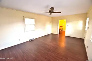 3621 Gail Drive, Rocky Mount, NC 27804 — 3-bedroom home in Woodridge, Rocky Mount, NC, photo 16 of 32: Den/Great Room